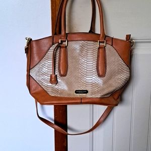 Women bag